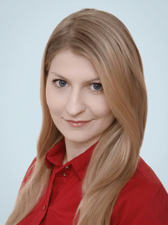 Agnieszka Śnioch - lekarz dentysta, endodoncja mikroskopowa